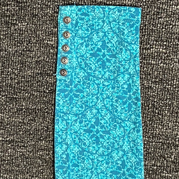 Women’s KUHL Long Sleeve V-Neck Shirt Size Small - Picture 4 of 9